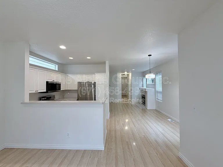 5817 NW 174th Ave — Photo 8