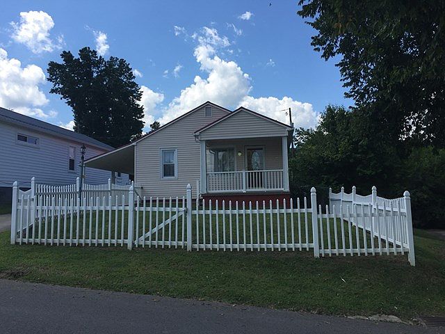 1st image of 1359 9th St