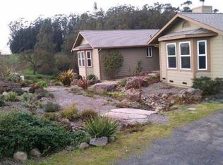 5655 Roblar Rd, Petaluma, CA 94952