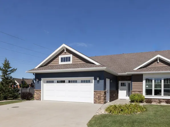 4273 Coventry Dr S Unit E, Fargo, ND 58104