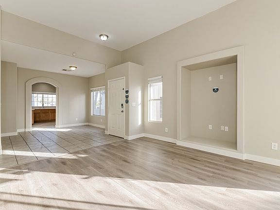 4th image of 8101 Broken Spur Ln