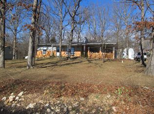 704 Squaw Rd, Cuba, MO 65453