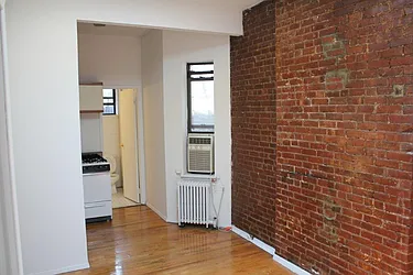 Rented by Chartwell Manhattan Realty