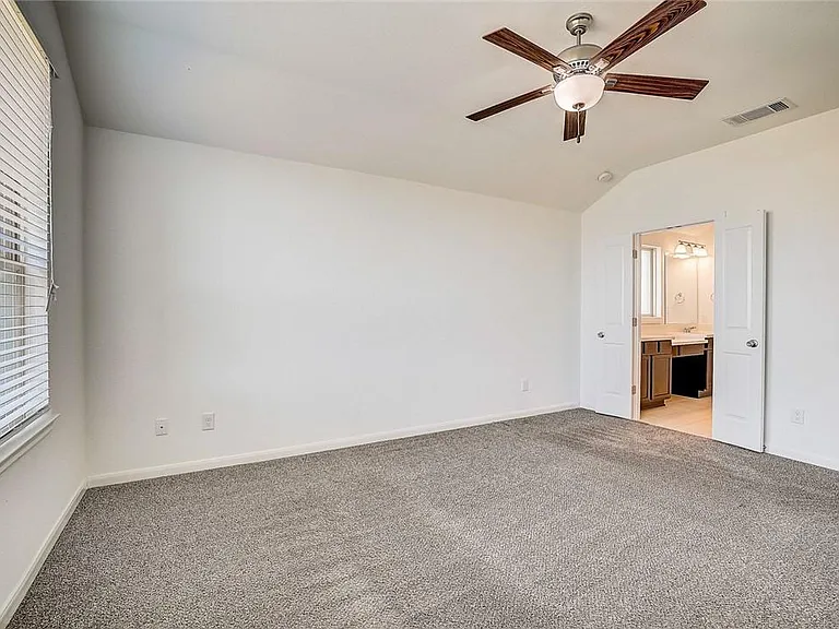 6736 Brindisi Pl — Photo 16