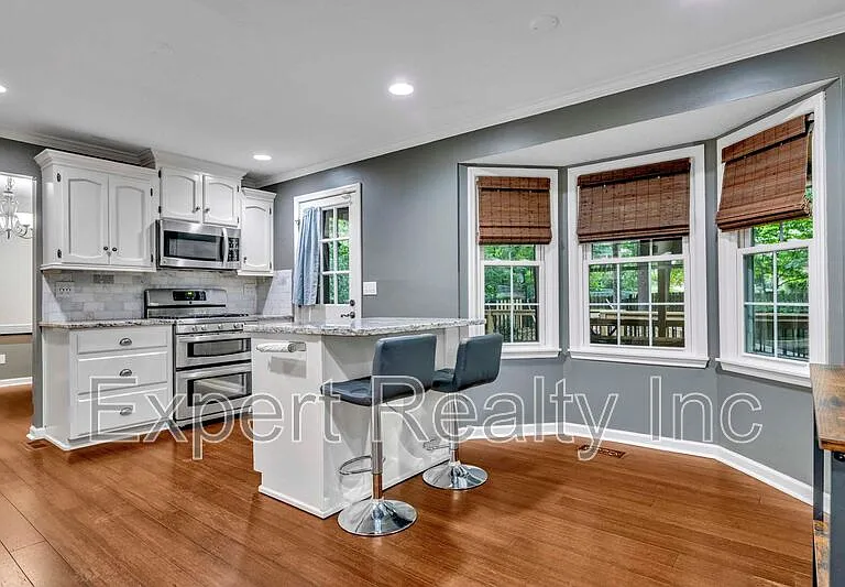 5501 Heath Row Dr — Photo 21