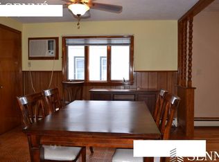 34 Concord Ave #1F, Somerville, MA 02143