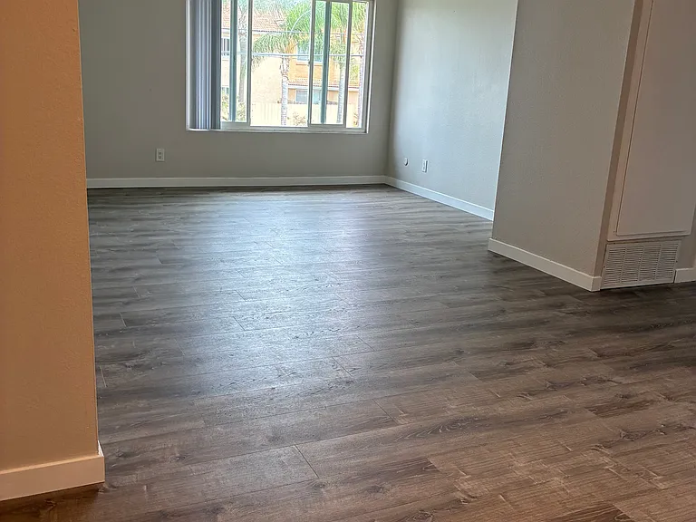 Jovanna Villa Apartments — Photo 11