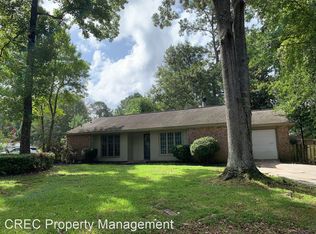 217 Sandra Ln, Ladson, SC 29456