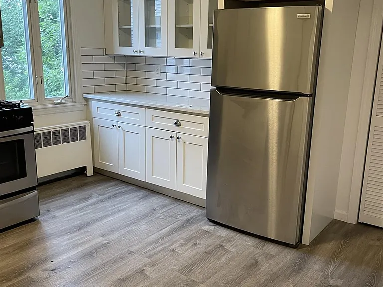 53 Haven Ave #2 — Photo 5