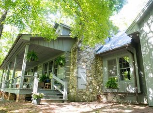 34 White Oak Trl, Black Mountain, NC 28711