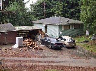 250 Paradise Dr, Fortuna, CA 95540