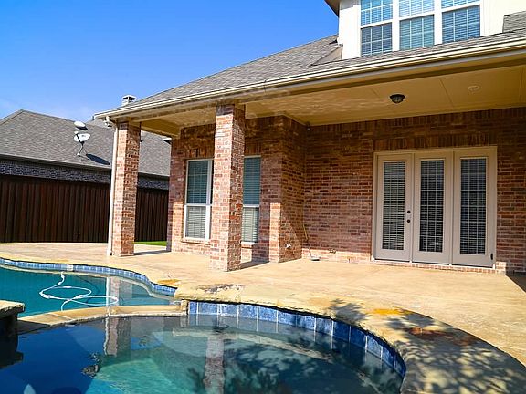 5th image of 13339 Clifton Dr