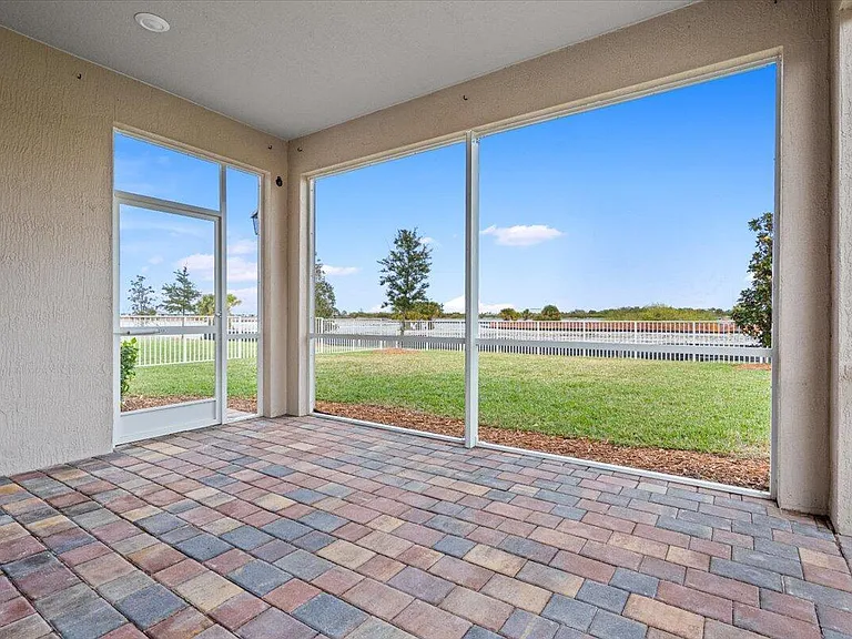 10437 SW Captiva Dr — Photo 41