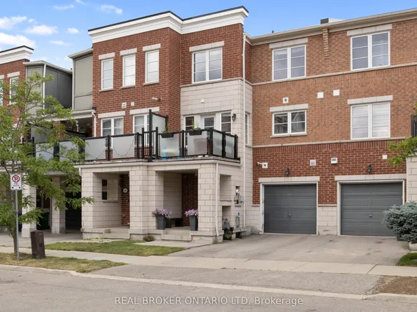 100 Baycliffe Cres #34, Brampton, ON L7A 3Z4