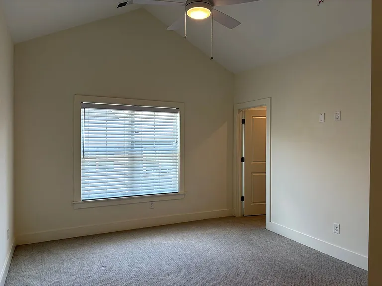 231 Ribbon Ln — Photo 15