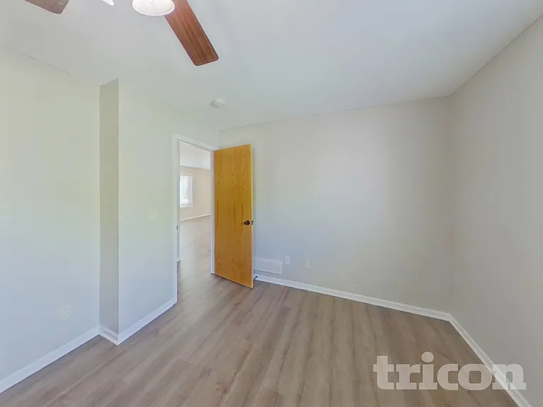 407 Wagon Wheel Cir — Photo 9