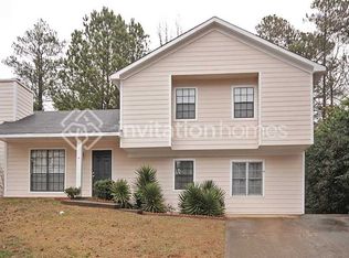 5155 Sugar Crest Dr, Sugar Hill, GA 30518
