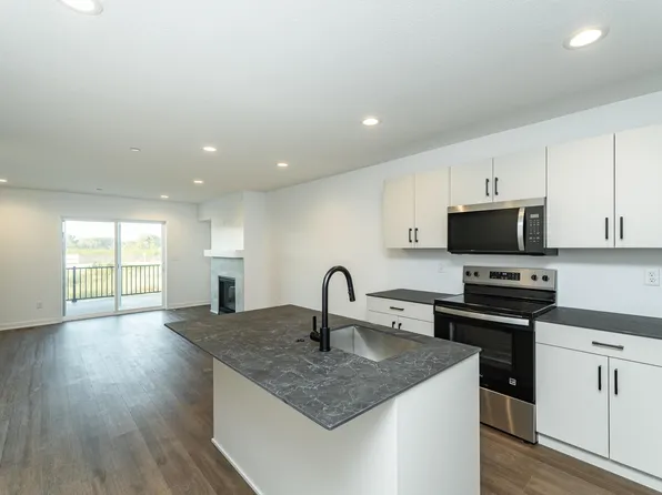 1105 Century Village Ln NE, Rochester, MN 55906