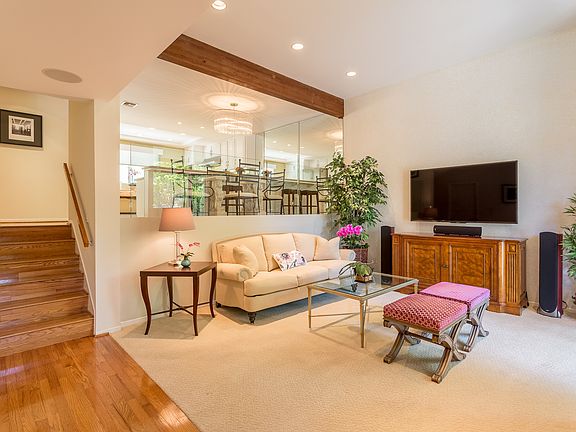 4th image of 4782 La Villa Marina Unit B