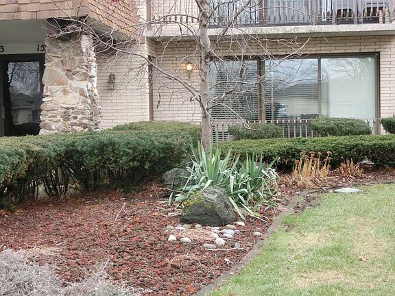 2nd image of 15255 Catalina Dr Unit 1S