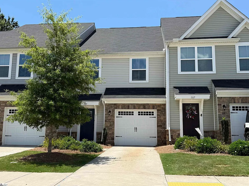 219 Hipps Crossing Dr