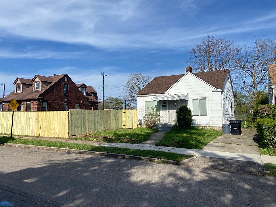 8046 Greenlawn St, photo 3