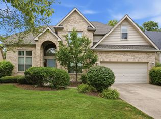 2529 Danhaven Ct, Aurora, IL 60502