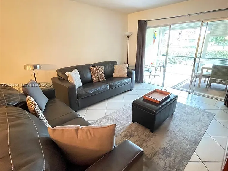 4000 Crystal Lake Dr #111 — Photo 18