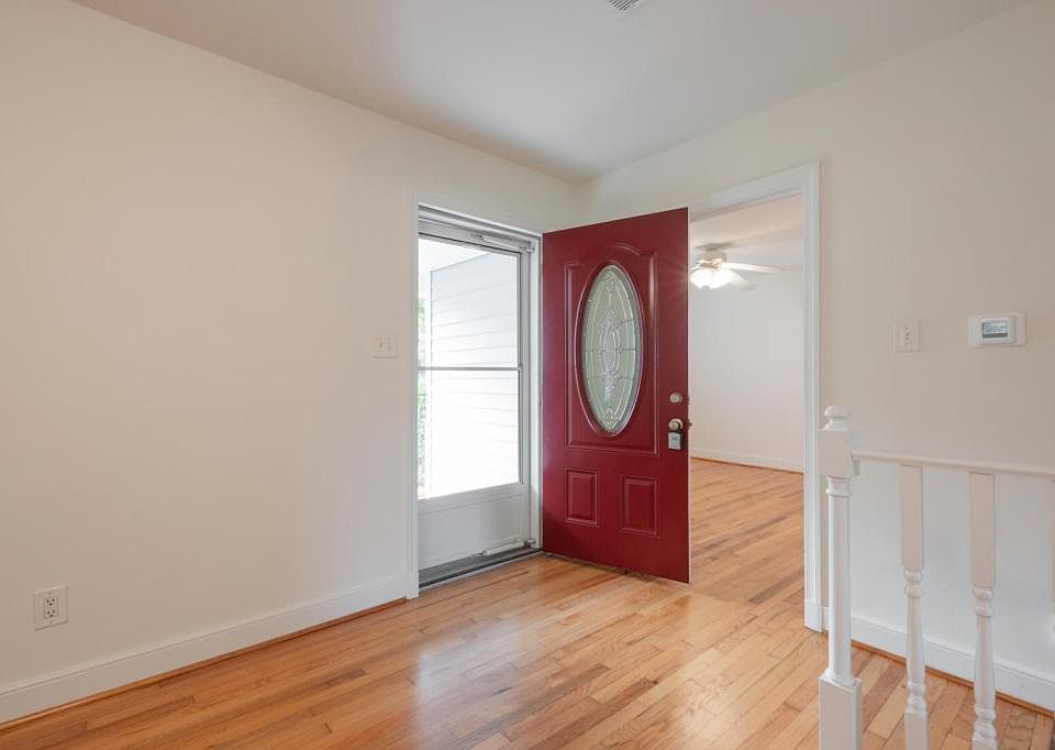 1st image of 1113 Hillside Ave