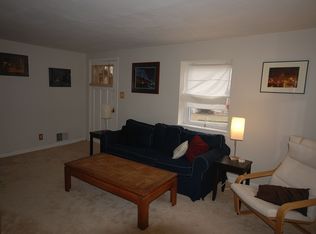 21 Bunting Ln, Aston, PA 19014