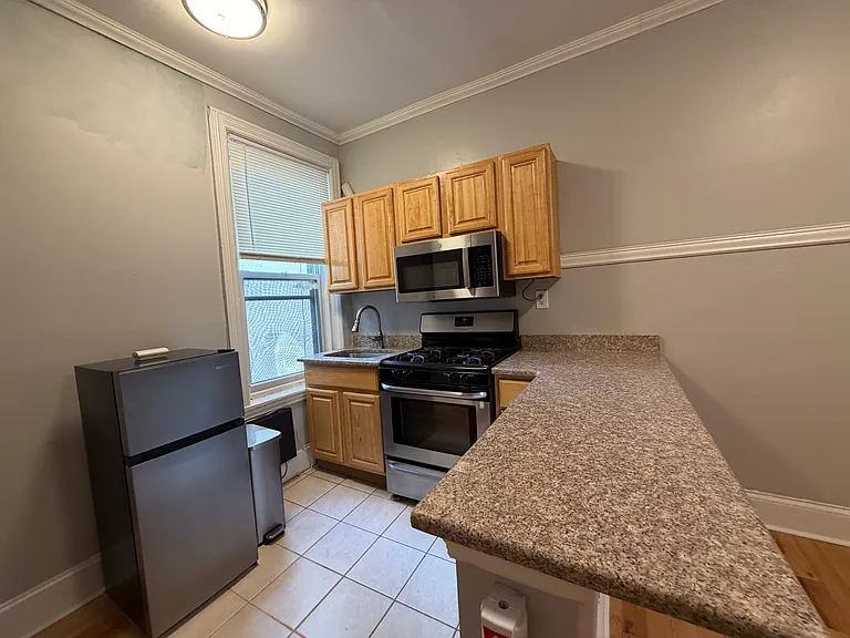 4438 Sansom St #2 — Photo 5