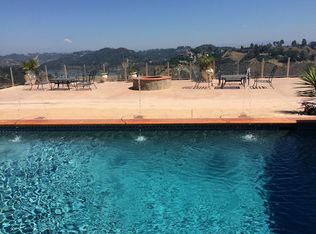 1350 Stradella Rd, Los Angeles, CA 90077