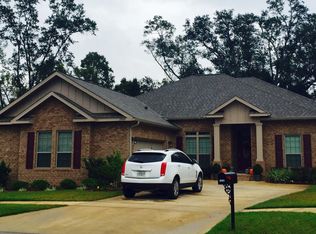 2060 Staff Dr, Cantonment, FL 32533