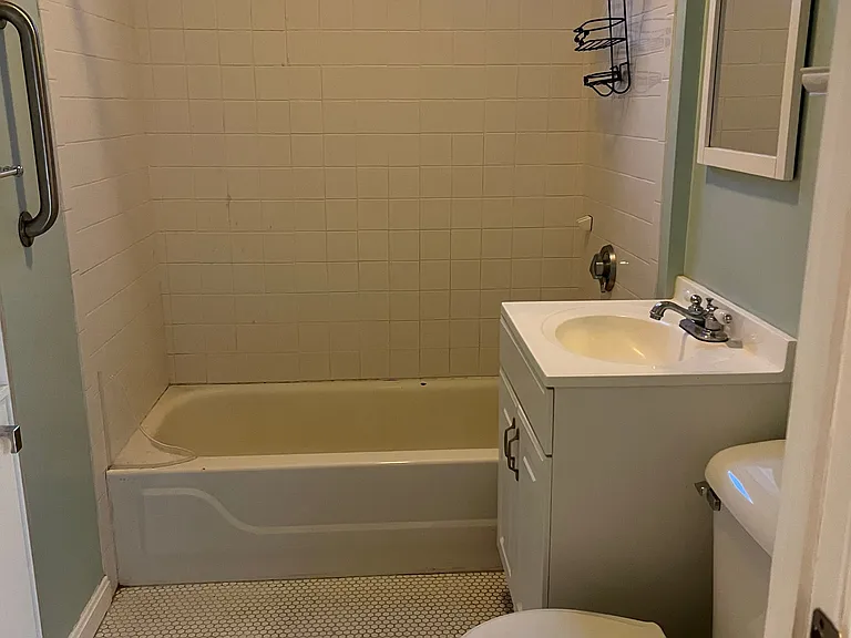 110 Knoll St #1 — Photo 12