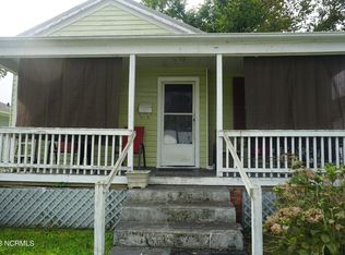 1916 Hudson Dr, Wilmington, NC 28403