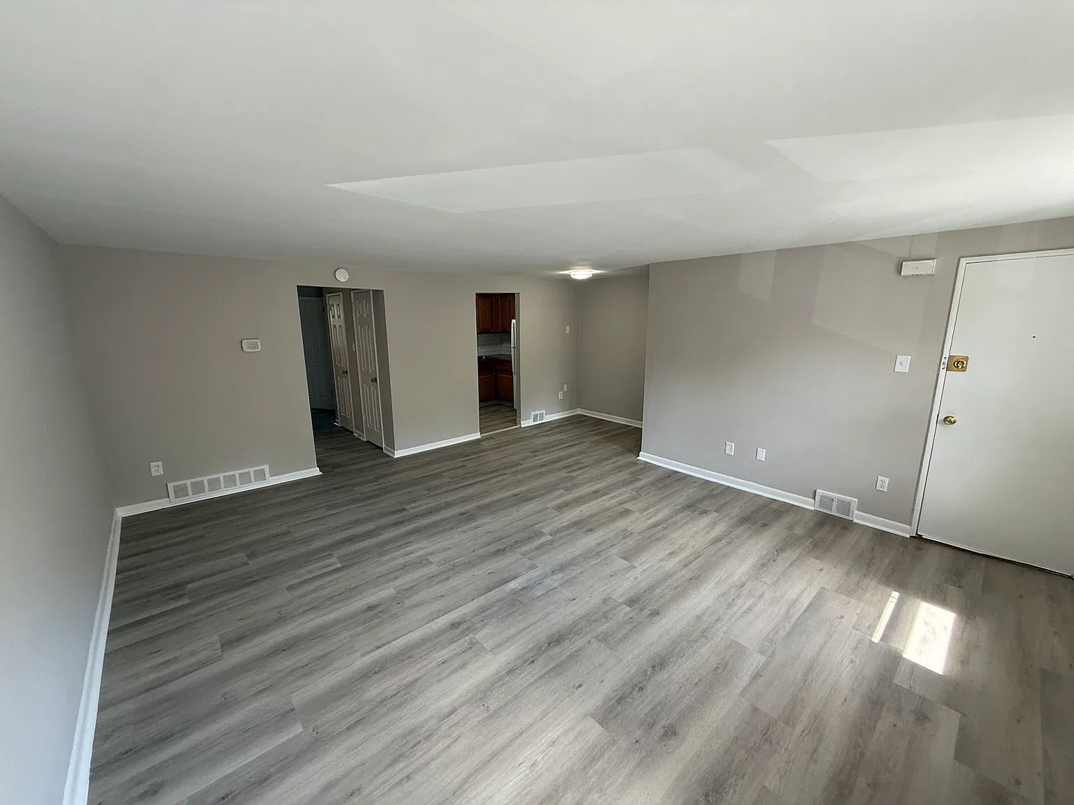 5 Brighton Village Dr — Photo 4