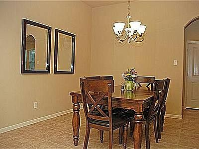 3rd image of 8922 Alcina Dr