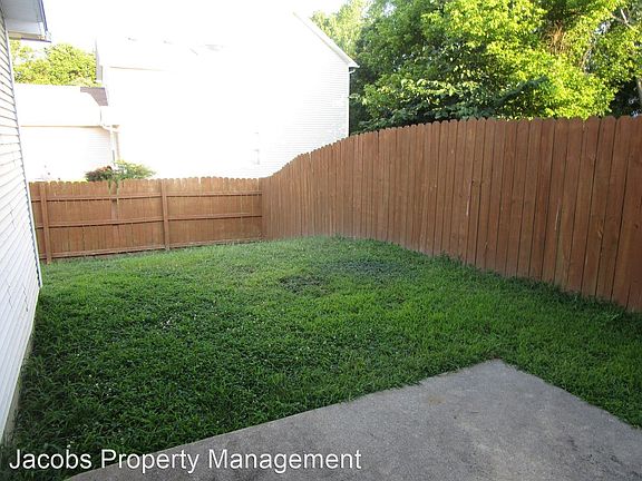 2nd image of 5015 Carrieridge Dr