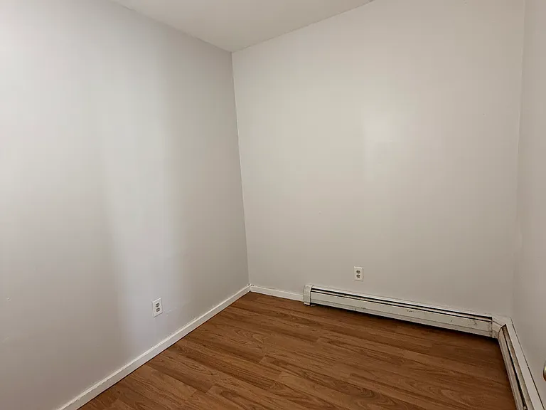 273 Ontario St #2 — Photo 10