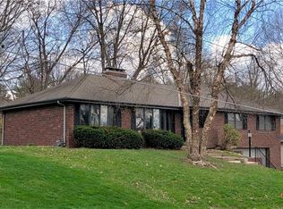 3911 Miller Rd, Saint Joseph, MO 64505