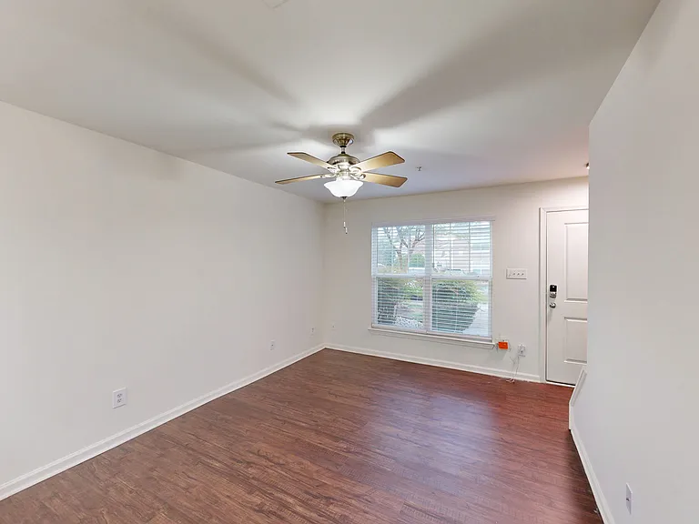 Gayton Pointe Townhomes — Photo 48
