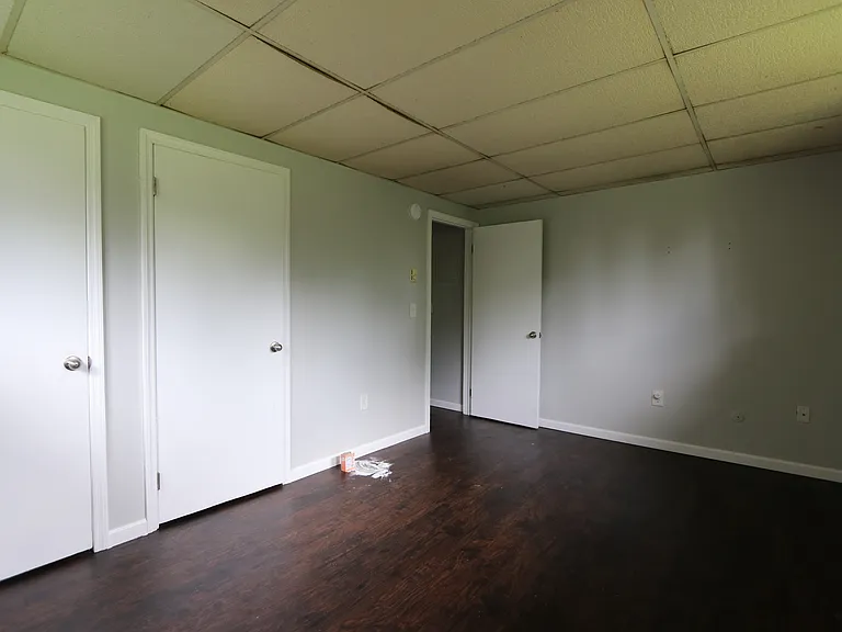 238 Quaker St #A — Photo 4