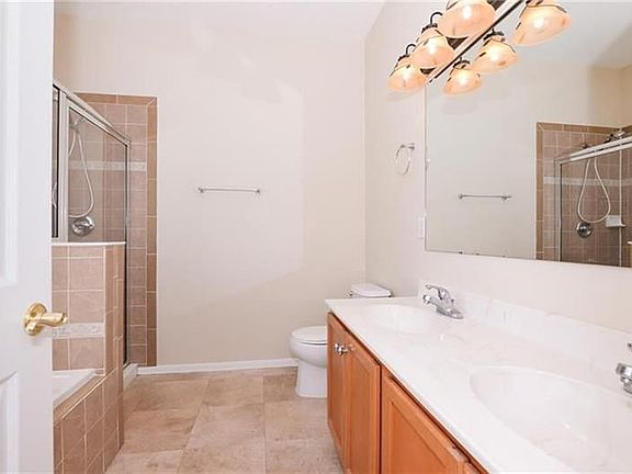 4th image of 5753 NW Belwood Cir