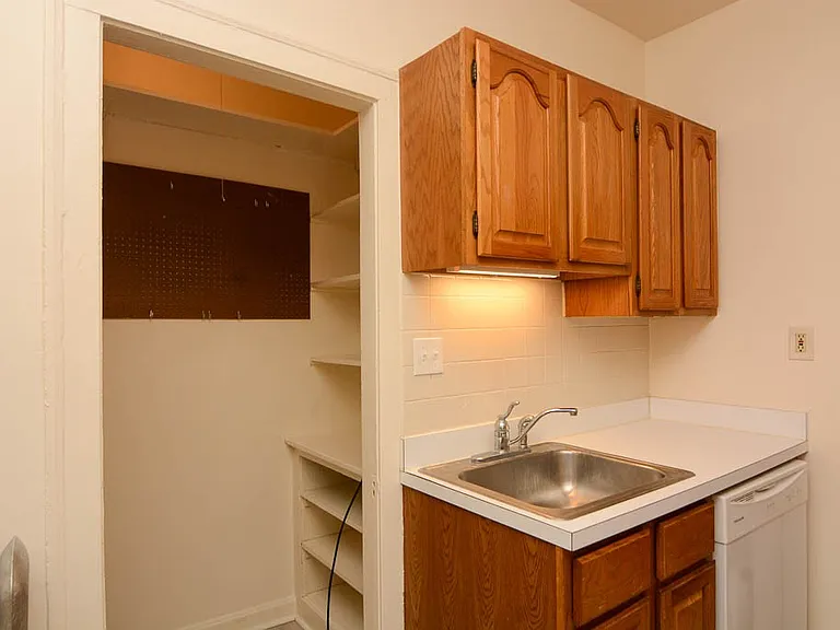 4873 N Talman Ave #3 — Photo 3