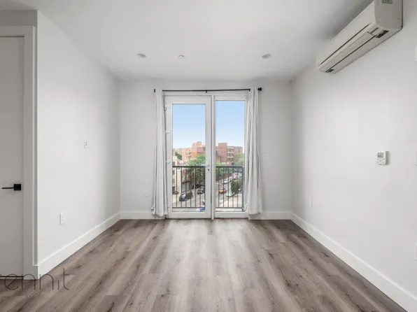 (undisclosed Address), Brooklyn, NY 11223