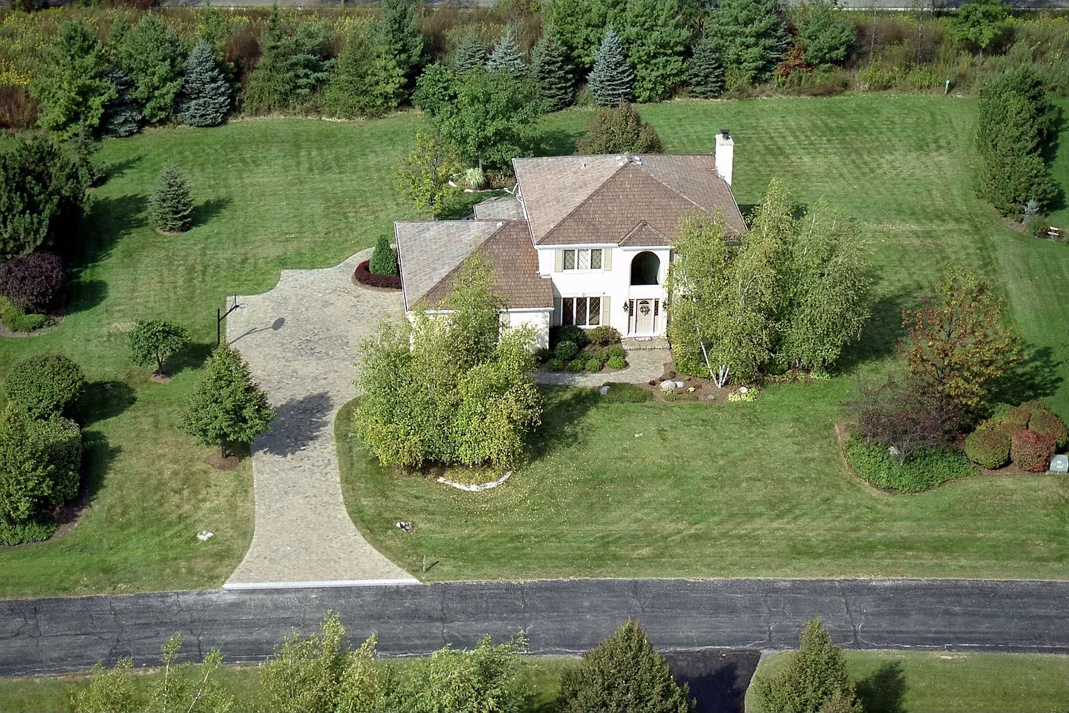 1367 Bridgewater Ln photo 1