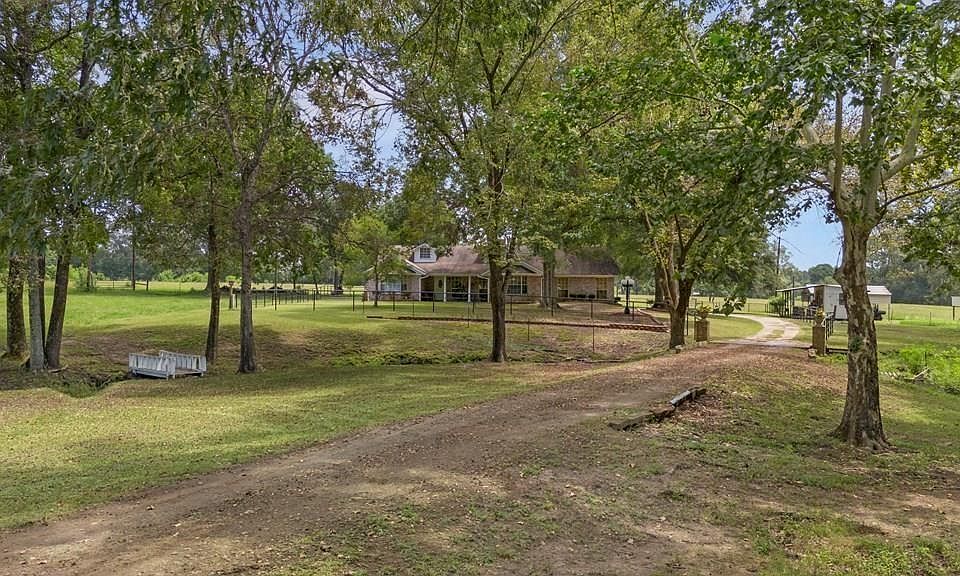 1st image of 249 County Road 350