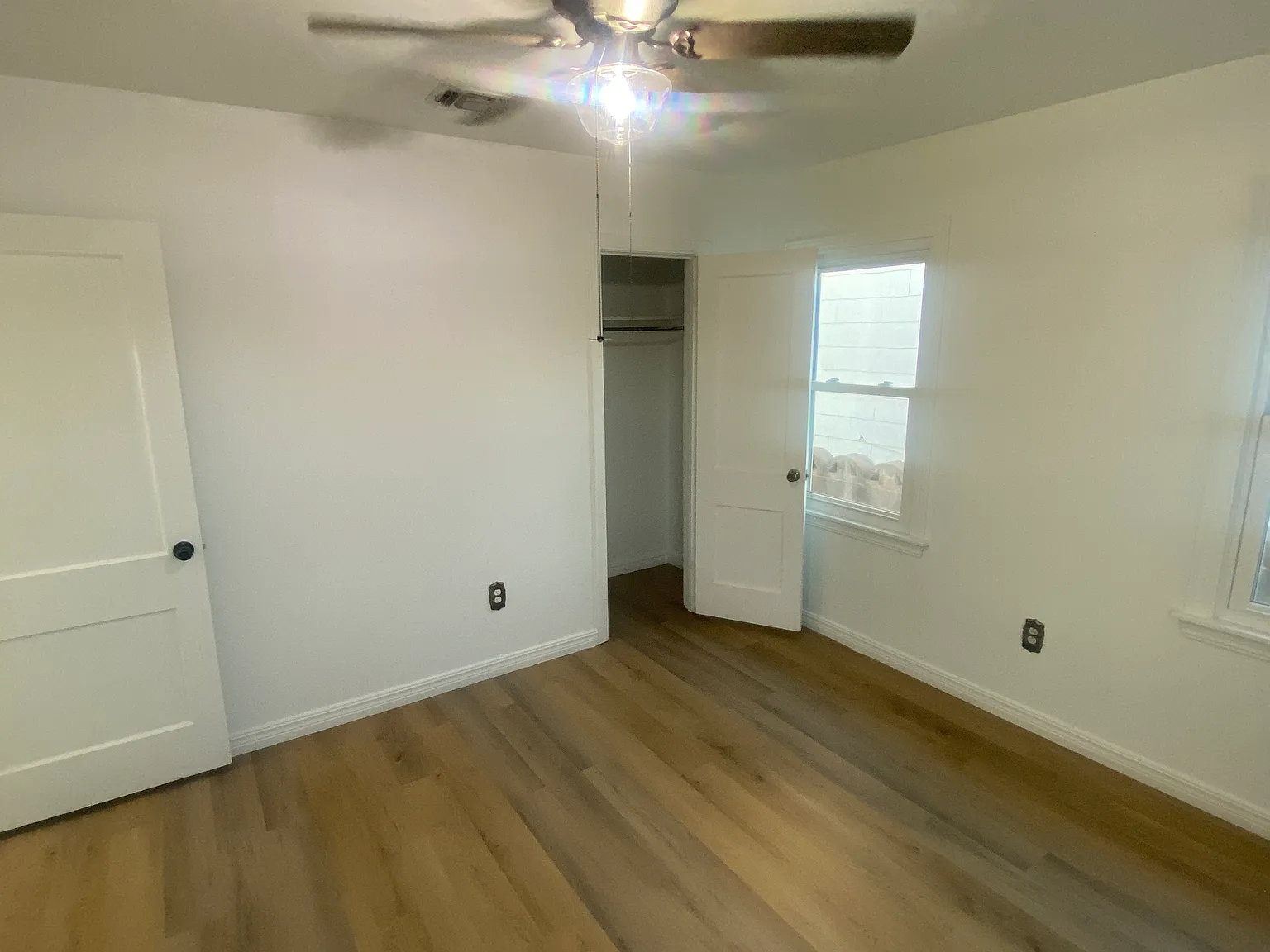 3 bed, 1281 sqft, $1,449 — Photo 4