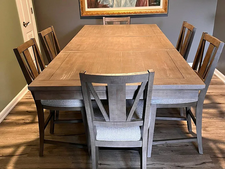 Dining Area 1