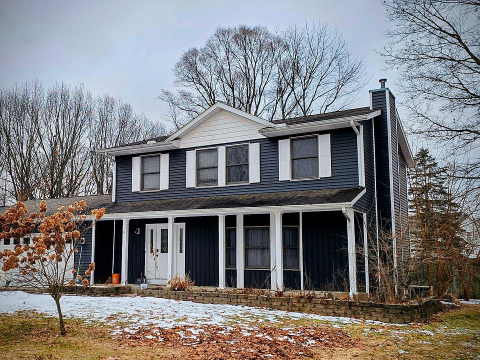 1st image of 1009 Barton St